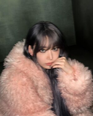 Sakura Miyawaki Instagram - Good Bones