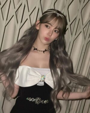 Sakura Miyawaki Instagram - Happy New Year!!!!