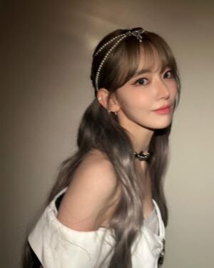 Sakura Miyawaki Instagram - Happy New Year!!!!