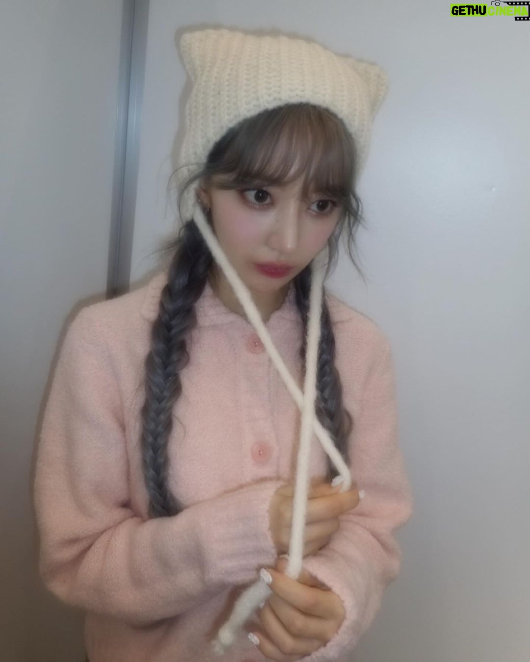 Sakura Miyawaki Instagram - ๋์นด๐ธ๐ฑ