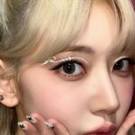Sakura Miyawaki Instagram - 🎀