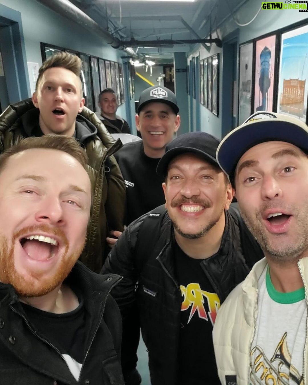 Sal Vulcano - 20K Likes - Incredible weekend watching my brother @salvulcano crush his 1st standup special🔥
You guys are in for a treat. It looks gorgeous, the set is hilarious, and the crowds were perfect. Sal is the mensch amongst men, and worked his ass off for this. Always good being inspired by homies. @arishaffir @bramsec & @800pgm were legends, and @chrisjcomedy set the tone up top.
Thanks for the fun Chicago!!😎
