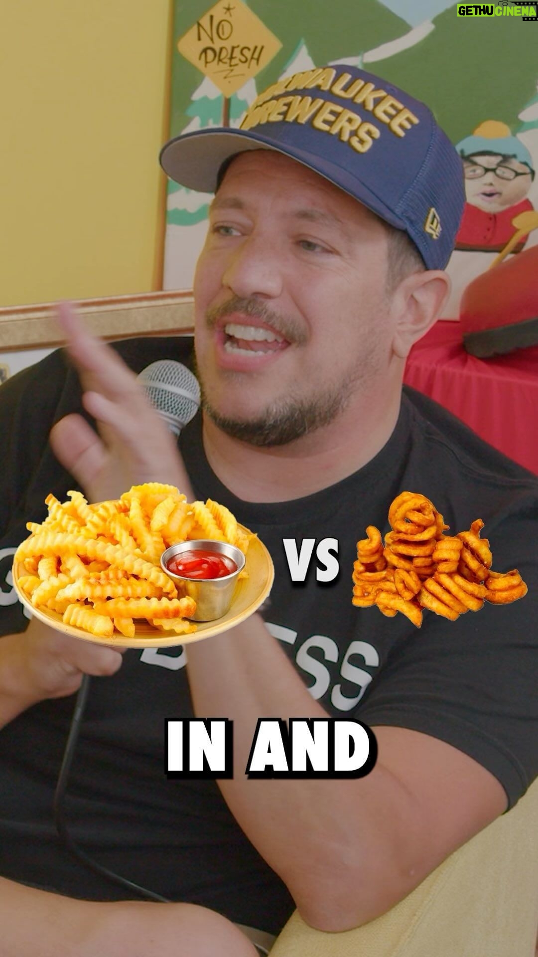 Sal Vulcano - 11.5K Likes - Monday is for the BUDS!
New @tastebudspod is out now!
For full ep, click on the link in bio or go to the No Presh channel on YouTube! Audio available on Spotify and iTunes etc.
Subscribe to our channel and follow and rate us on iTunes!
@joederosacomedy
@thehomelesspimp