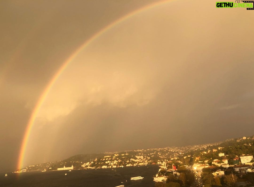 Salih Bademci Instagram - A view from #bosphorus 🌈🌎 Istanbul, Turkey