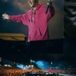 Salmo Instagram - INDIMENTICABILE. Ieri al @marrageddonfest è stato incredibile. Grazie @kingmarracash per questo regalo e grazie Milano per la vibe🔥Se state iniziando a fare musica e volete un piccolo consiglio: cercate di essere competitivi in live! La musica dal vivo vi permetterà di sopravvivere a lungo, vi darà più soddisfazioni di qualsiasi altro risultato. Le canzoni che cantate dal vivo devono essere fedeli alla registazione. I concerti sono magia pura, la verità assoluta, l’esame di maturità. Viva la fregna 📸 @giusantonelliph