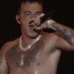 Salmo Instagram - Come vi sembra il disco TRE di @le.carie? PUNK HARDCORE!