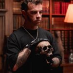 Salmo Instagram - “Scopriamo un fascino nelle cose ripugnanti, ogni giorno d'un passo, nel fetore delle tenebre, scendiamo verso l'inferno, senza orrore.” CVLT