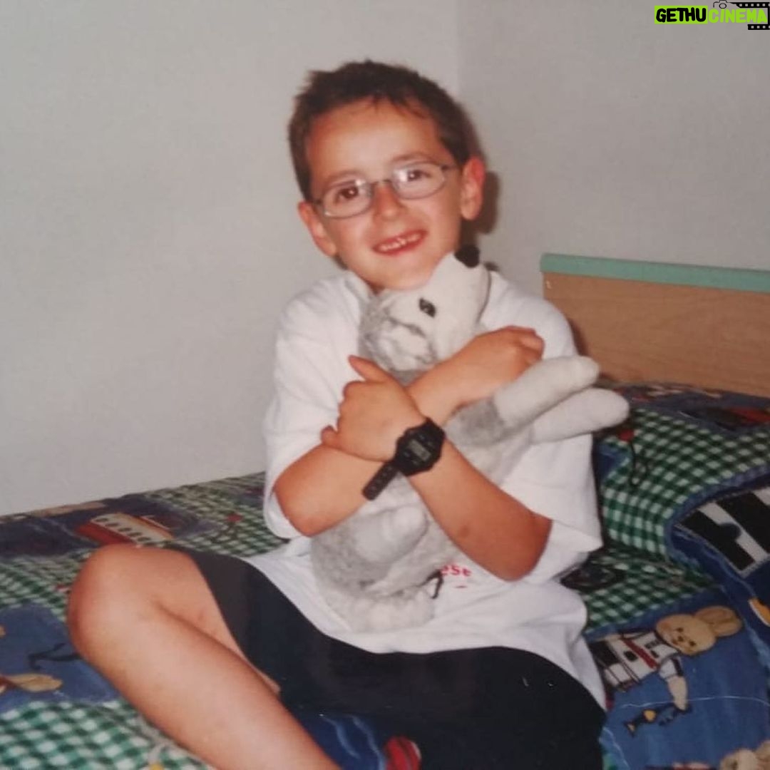 Salvatore Cinquegrana Instagram - Cosa c’era in quel peluche? +27 🥳🫶