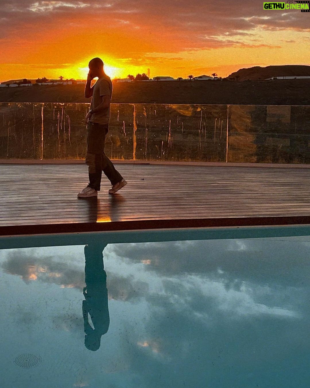 Salvatore Cinquegrana Instagram - sunset extravaganza