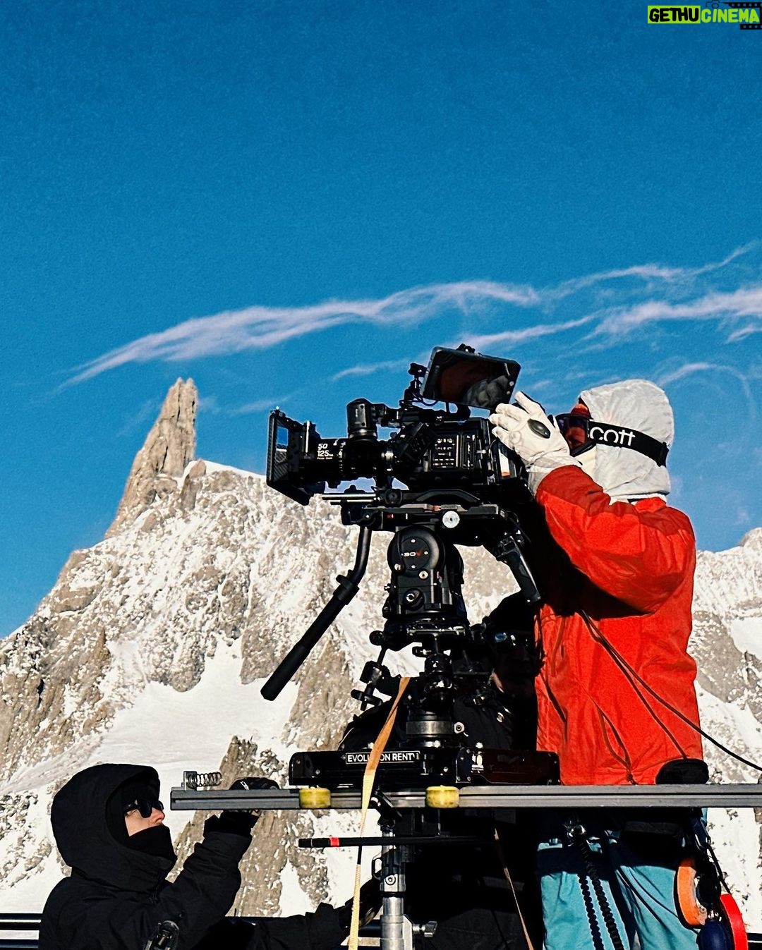 Salvatore Cinquegrana Instagram - it starts with a vision @wanderlust__vision x Mont Blanc