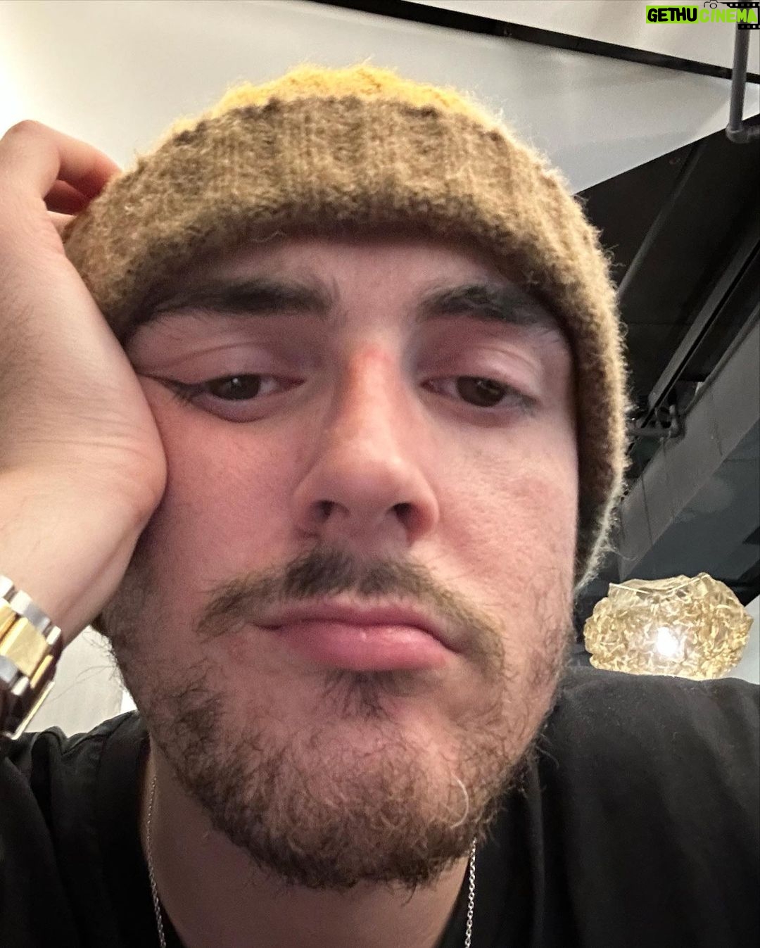 Salvatore Cinquegrana Instagram - photodump pre-festivo