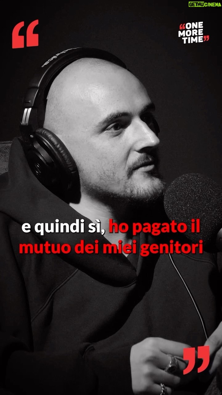 Salvatore Cinquegrana Instagram - @surry racconta a #onemoretimepodcast la sua storia e parla di quando fece un bellissimo gesto nei confronti dei suoi genitori. #onepodcast #podcast #lucacasadei