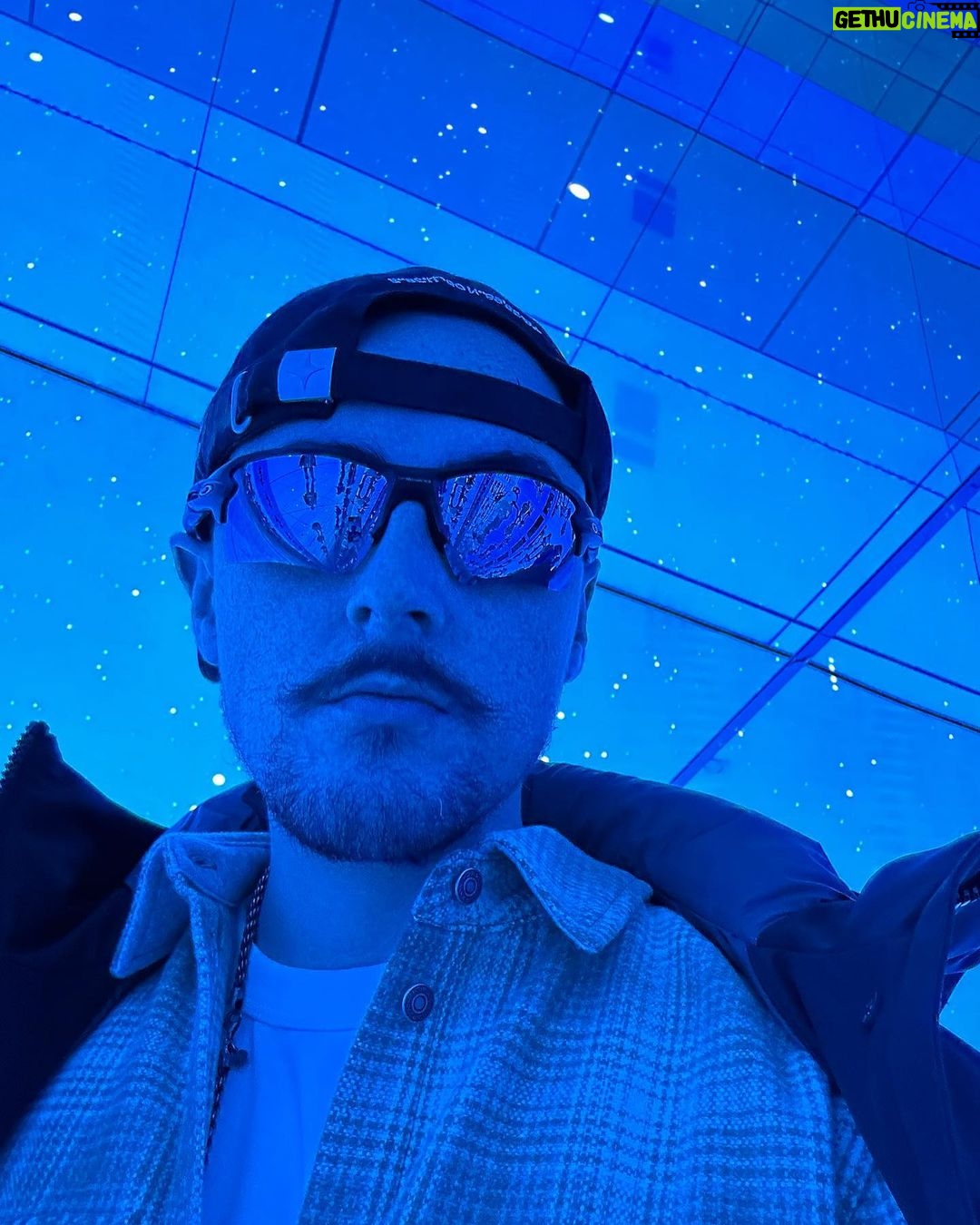 Salvatore Cinquegrana Instagram - I just really enjoy photo dumps Vision