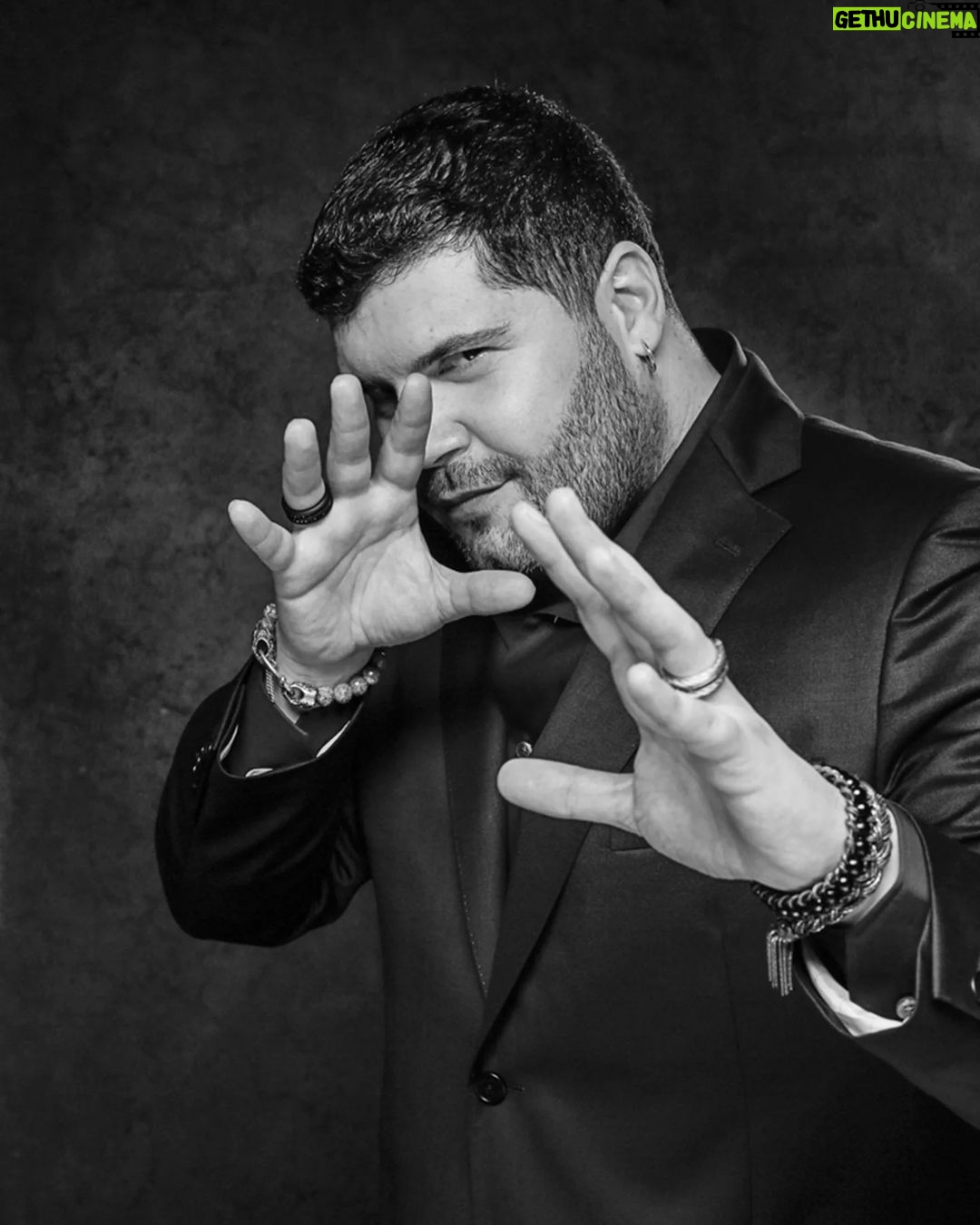 Salvatore Esposito Instagram - Abracadabra 🪄