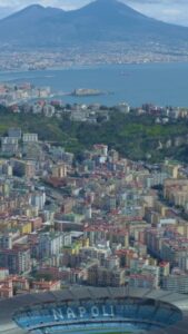 Salvatore Esposito Instagram - TUTTI UNITI !!! NAPOLI merita rispetto , i TIFOSI meritano rispetto , la SOCIETA' merita rispetto , la SQUADRA merita rispetto . Oggi piu' che mai dobbiamo unirci per onorare una stagione bellissima che potrebbe diventare FANTASTICA . Vorrei che ci si sedesse ad un tavolo per trovare una soluzione che possa dare al MARADONA lo spettacolo che tutto il mondo ci ha sempre invidiato . Lo merita la MAGLIA , lo merita la CITTA' , lo meritiamo TUTTI NOI 💙 #ForzaNapoliSempre Napoli, Italy