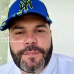 Salvatore Esposito Instagram - Il calcio in Italia,oggi . Difendiamo la nostra passione proteggendo quella dei giovani . Viva il calcio italiano sano !!!