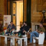 Salvatore Esposito Instagram - Napoli per me è casa !!! Ho avuto l'onore di presentare #LoSciamano ed #EclissiDiSangue nella bellissima cornice del Palazzo Reale grazie a @sperlingkupfer ed al @campanialibrifestival ed è stata una sensazione straordinaria. Nel pomeriggio invece sono stato accolto dagli amici del comune di Castel San Giorgio nella bellissima Villa Calvanese . La nostra terra è ricca di bellezze e di storia da preservare e da mostrare al mondo . Facciamolo 💙