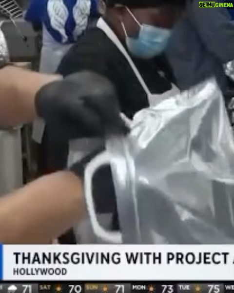 Sam Asghari Instagram - @projectangelfood thank you for allowing me the opportunity to feed angels with you on thanksgiving 🙏🏽