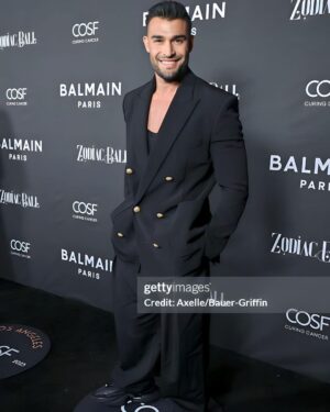 Sam Asghari Instagram - I had the pleasure to be part of @cosf_foundation event to raise awareness for children battling cancer. 
📸 @gettyentertainment 
Styled by: @balmain & @jamesgatsby 
#BALMAIN4COSF
#COSFZODIACBALL #COSF #CURINGCANCER