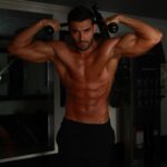 Sam Asghari Instagram - 🦍 #tbt to this Shoot! 📸 @jasonellisphoto
