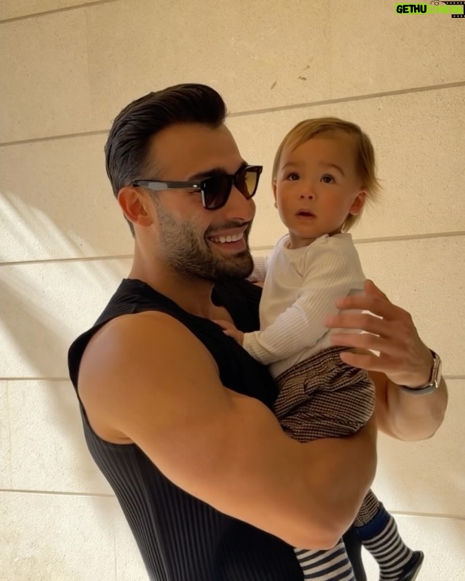 Sam Asghari Instagram - gracias mallorca españa 🇪🇸🏰🐴