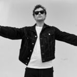 Sam Claflin Instagram - New interview now available over at @deadline - talking all things @daisyjonesandthesix. @nabiyahbe @joshuawhitehouse @sebchacon