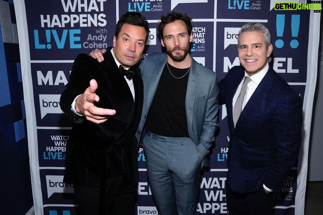 Sam Claflin Instagram - Watch What Happens Live, with @bravoandy & @jimmyfallon last night. What a trip! And Happy 15th Andy - sorry, I would have come more prepared and more dressed up, had I known 😉 Thank you for having me. @bravowwhl @daisyjonesandthesix @primevideo New York, New York