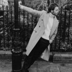 Sam Claflin Instagram - SAM x Instyle US 😎 * * Photographer- @rosalineshahnavaz Styling- @odellsstudios Grooming- @joemillshair Interview- @averibaudler * * #samclaflin #daisyjonesandthesix #billydunne #rocknroll