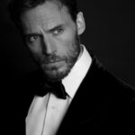 Sam Claflin Instagram - What a week it’s been! Such a unique and surreal experience celebrating all things @daisyjonesandthesix. A huge thank you to everyone who gave us this huge boost. To all of those who voted for us. Believed in us. And continue to champion us. An extra special shout out to the whole Daisy family. The cast, the crew, all the people at @hellosunshine and @amazonprime. I frickin’ love you all. I’m so honoured to have played a part in this magical journey, so thank you for having me. 🙏🏻 📸: @manfredbaumann Grooming: @barbaraguillaume 👔: @tomford Jewellery: @shopmaramcs @sjcommunications