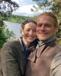 Sam Heughan Instagram - The strike is over!! Delighted to be able to work, promote and talk about Acting again… @outlander_starz @meninkiltsstarz #TheCoupkeNextDoor