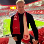 Sam Heughan Instagram - Thank you @audi for the amazing soccer experience @allianzarena ⚽️ Lucky to witness @fcbayern win at home! 🙌