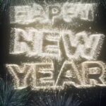 Sam Heughan Instagram - HAPPY NEW YEAR SASSENACH!!! @sassenachspirits
