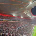 Sam Heughan Instagram - Thank you @audi for the amazing soccer experience @allianzarena ⚽️ Lucky to witness @fcbayern win at home! 🙌