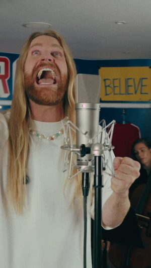 Sam Ryder Instagram - BELIEVE! Fought & Lost live from the Ted Lasso locker room! ⚽️❤️💙 We had 20 minutes to get this take so the pressure was ON ⚡️👊 This version is available to stream everywhere now - hope ya love it, dreamers! 💫 Full vid on YT 👀