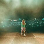 Sam Ryder Instagram - HOMECOMING! So stoked to come back to my stomping grounds! I played some of my first ever gigs at @chinnerys_southend when I was a kid and ngl it was EMPTY every time 😂 …BUT NOT THIS TIME! 🔥 here’s some other snapshots from over the past few days. This life is craaazy blessed thank you🙏 Through us, not of us 💛👊