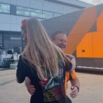 Sam Ryder Instagram - Lived out my childhood dream of chatting to @martinbrundlef1 on the grid wearing an @ironmaiden shirt I got from their show the night before 🤘 Loads of memories camping at @silverstonecircuit with the fam in my Dad’s work van watching the race from our camping chairs 🙏Such a privilege to see the action up close 🏎 Can’t say I have the same history with tennis but I’m absolutely HOOKED now! Big to my fabulous pal @hannah_waddingham for giving me a MasterClass crash course at @wimbledon 🎾 @billyjoel the goal remains to sing my head off with you but joining in with 60,000 other devoted maniacs will more than do for now 💛