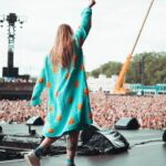 Sam Ryder Instagram - BEST BIRTHDAY EVER 🎉 THANKS FOR HAVING ME @pink & @bsthydepark 👑💛⚡️ BST Hyde Park