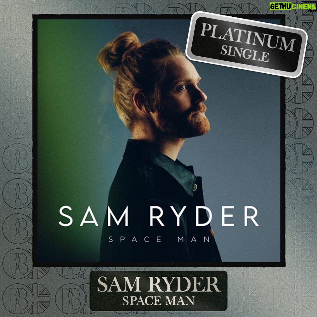 Sam Ryder Instagram - What a way to kick off the year…WE WENT PLATINUM!! 🤍💿 thank you thank you 🙏