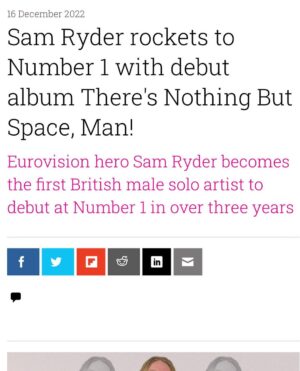 Sam Ryder Instagram - WE DID IT! COMPLETELY AND WHOLEHEARTEDLY TOGETHER! 🙏🤯 THERE’S NOTHING BUT SPACE, MAN! 👩‍🚀 #1 ALBUM 🚀 Thank you dream weavers ✨