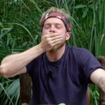 Sam Thompson Instagram - Not the nicest camel toe I’ve ever tasted… 🤢🤮 #imaceleb