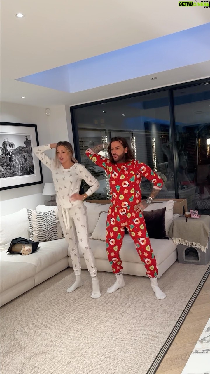 Sam Thompson Instagram - Even when Sam’s not here in person, he’s always here in spirit… or via cardboard cutout ❤️ you all asked so I delivered… behind the scenes of teaching Pete our dance 😂 best Wednesday evening of his life so far 🥺🫶🏻🤣 thanks for the motivational words @grazianodiprima 😂