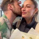 Sam Thompson Instagram - No idea where the high expectations come from…get a cab (love an extra nowadays) 😂
