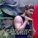 Sam Thompson Instagram - What the pan says… 👀🙌 Thank you for all your continuous support for Sam so far. To keep him in the jungle, we need your votes! 🙏🤞