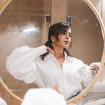 Samantha Instagram - Unbothered☕️ In @kreshabajajofficial @kreshabajaj Styled by @jukalker Jewellery @shopanatina via @ascend.rohank 📸 @kiransaphotography Hair @dakshhnidhi Makeup @avnirambhia