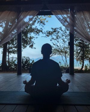 Samantha Instagram - Highest love 🤍