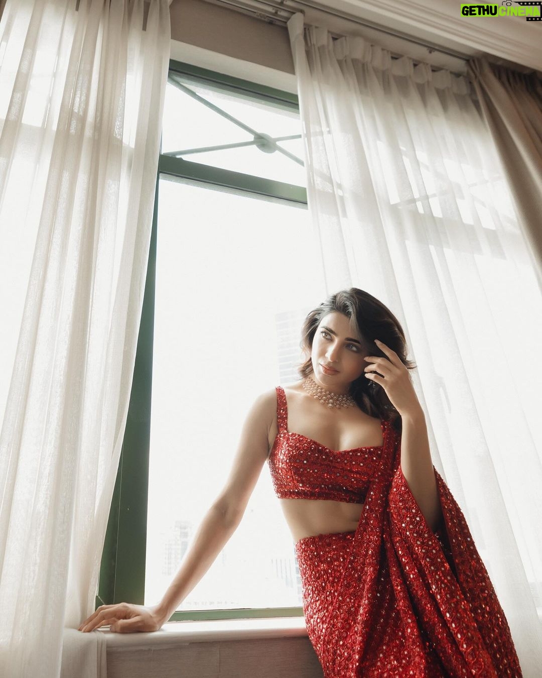 Samantha Instagram - ♥️ For @msgold.my Styled by @lakshmilehr In @arpita__mehta @arpitamehtaofficial Drape stylist @thivyan.jayareuben Makeup @avnirambhia Hair @dakshhnidhi Photographer @rajenbrothers Malaysia
