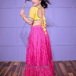 Sameeksha Sud Instagram - Happy navratri… 💕 #navratri #pictureoftheday Outfit @the_adhya_designer Muah @maneeshanathmuah_adara