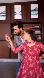 Sameeksha Sud Instagram - Am i dreaming… ❤️ @vickykaushal09 #TereVaaste #ZaraHatkeZaraBachke @vickykaushal09 @saraalikhan95 @ruelhiphop @sachinjigar @varun_wave @iamshadabfaridi @officialaltamashfaridi @amitabhbhattacharyaofficial