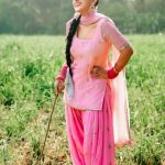 Sameeksha Sud Instagram - Choose your fav… ❤️ #trending