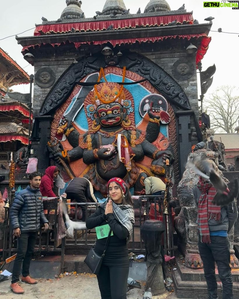 Sameeksha Sud Instagram - Pashupatinath temple 🛕 #nepal #spritualjourney